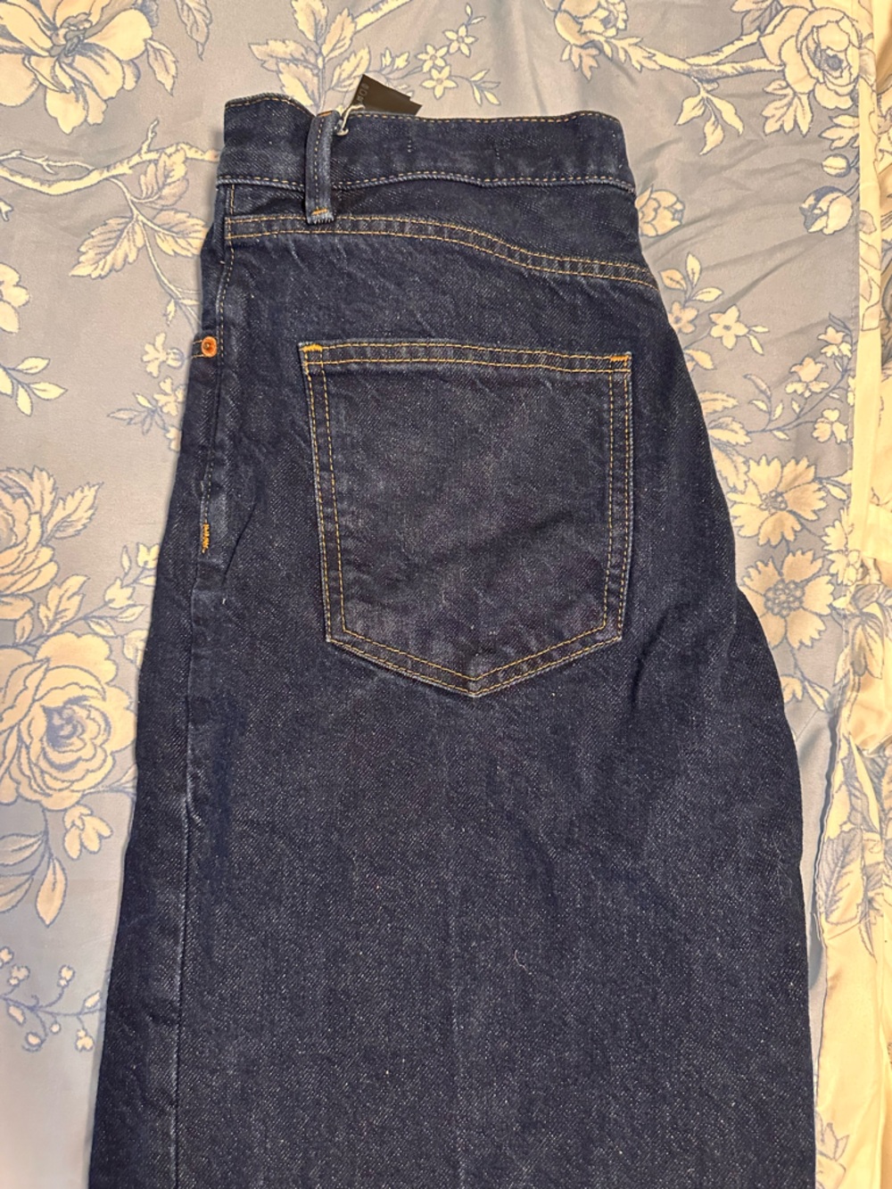 Zara Dark Blue Boyfriend Jeans with Contrast Stitching